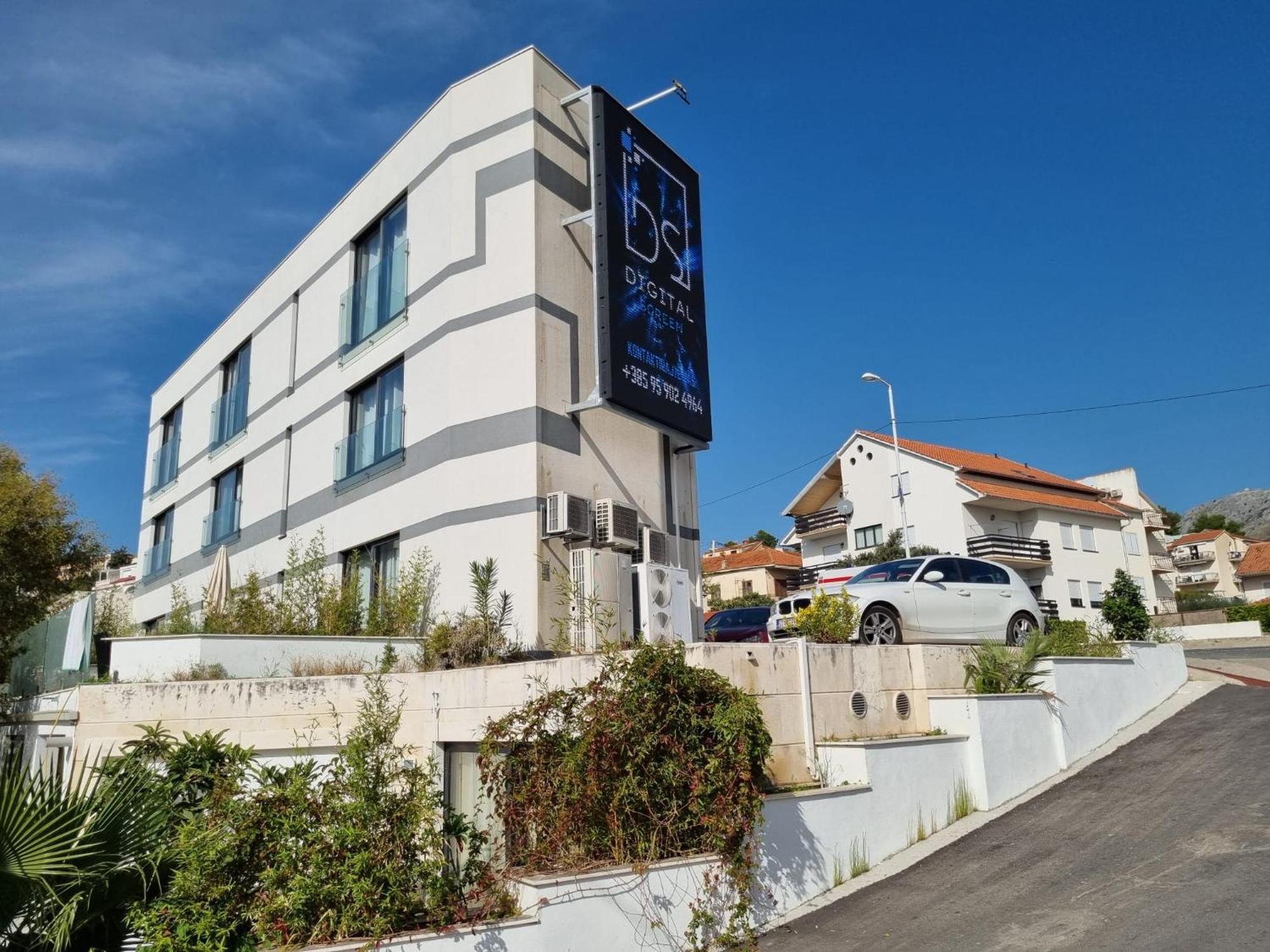 Hotel Jona Podstrana Eksteriør bilde